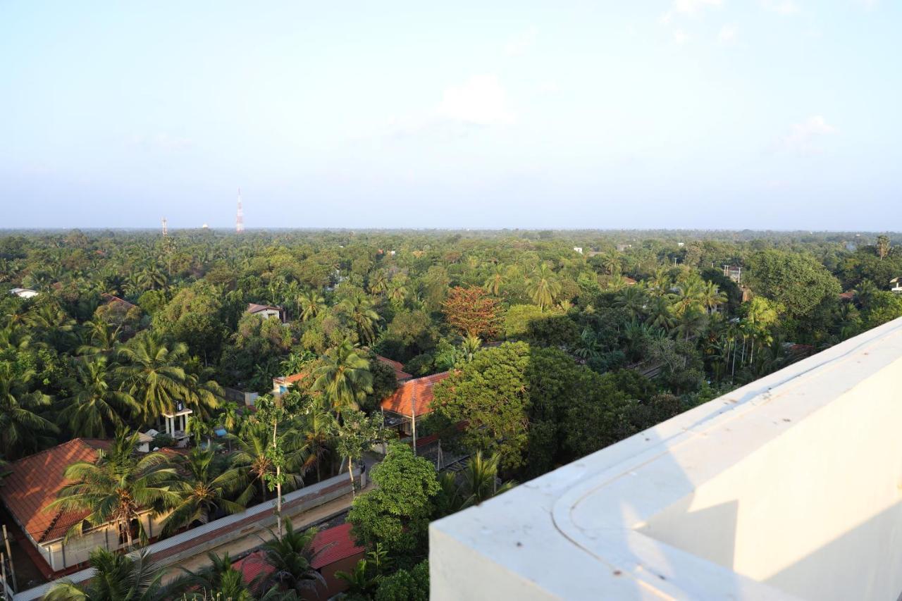 Tulasi Mahal Aparthotel Jaffna Exterior photo